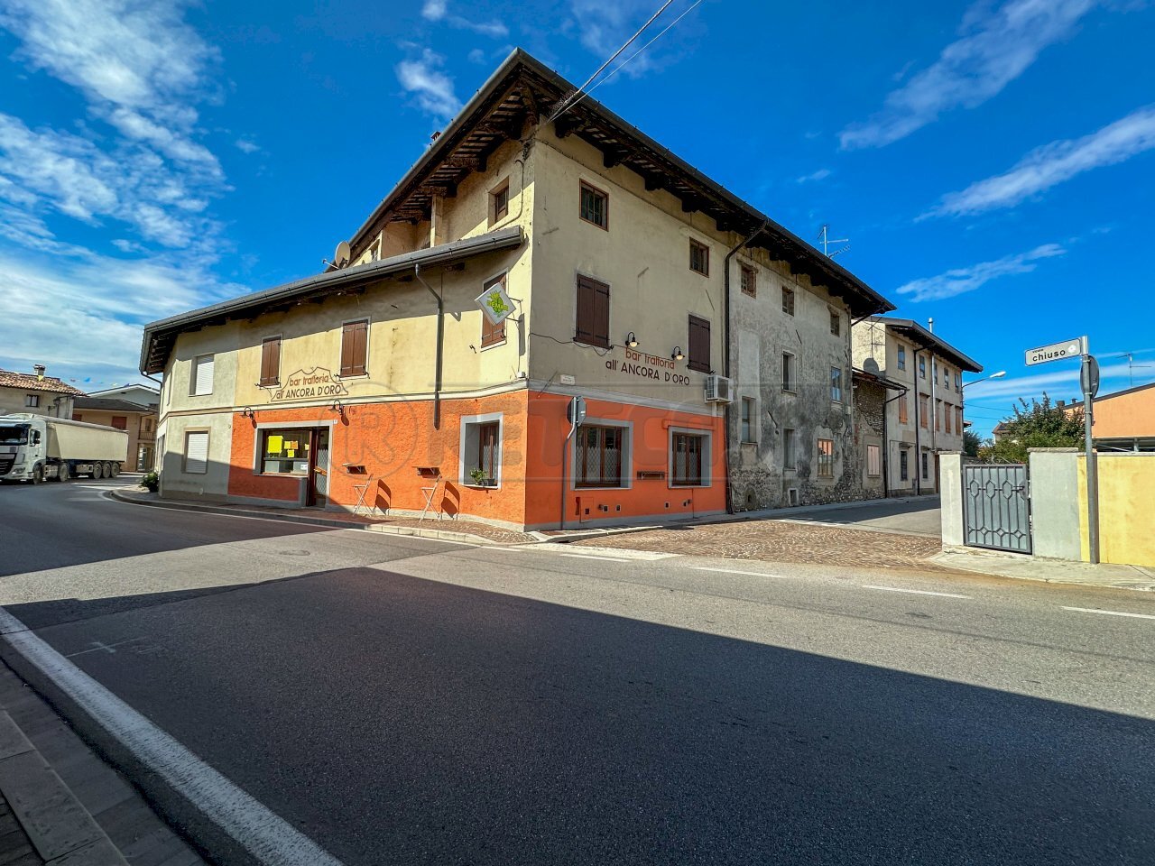 ESTERNI - Ristorante VIA RISANO 5, Mortegliano - foto 1