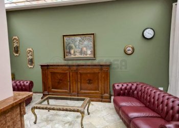 7dc63cf0-23de-4f59-a607-a70a1728396d.jpg - Appartamento Via Roma SNC, Marsala - foto 3