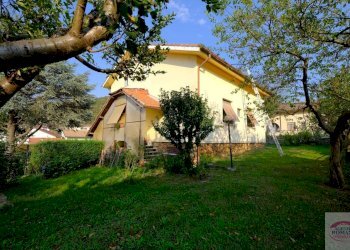 DSCF5011.JPG - Villa SP41 1, Pontinvrea - foto 2