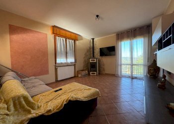 7.jpg - Appartamento Corso Capoluogo  179, Maiolo - foto 8