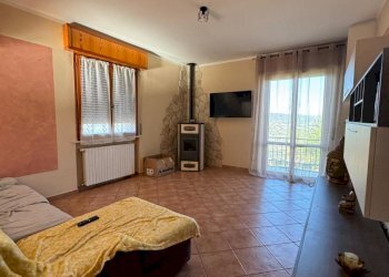 8.jpg - Appartamento Corso Capoluogo  179, Maiolo - foto 9