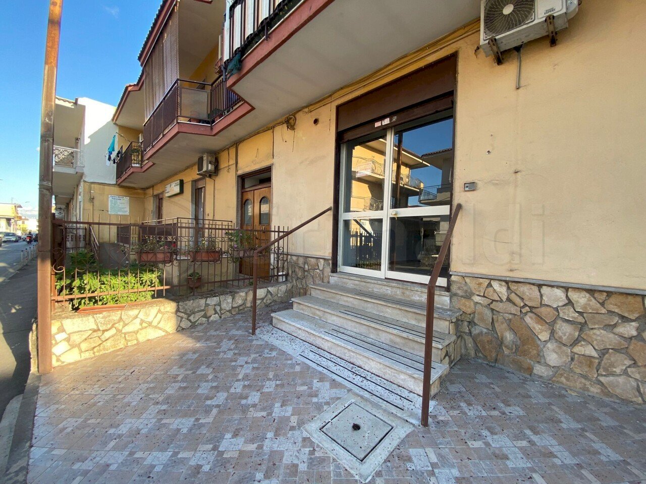 1..JPG - Locale Commerciale Giugliano in Campania - foto 1