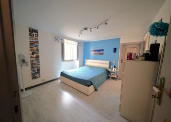 10.jpg - Trilocale Piazza Matteotti, Sarzana - foto 17