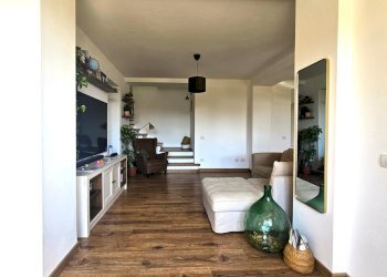 14.jpg - Villa Via Luparello 5, Sarzana - foto 13