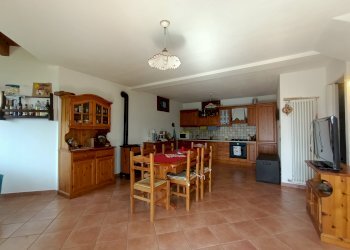 Villa LOCALITA ARPUILLES, frazione Arpuilles, Aosta - foto 5