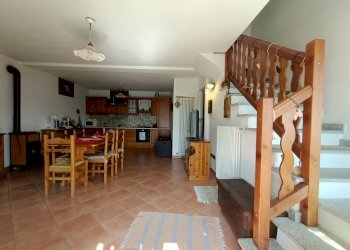 Villa LOCALITA ARPUILLES, frazione Arpuilles, Aosta - foto 4