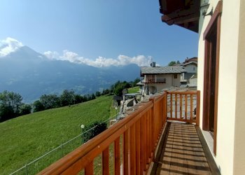 Villa LOCALITA ARPUILLES, frazione Arpuilles, Aosta - foto 8