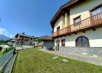 Villa LOCALITA ARPUILLES, frazione Arpuilles, Aosta - foto 10