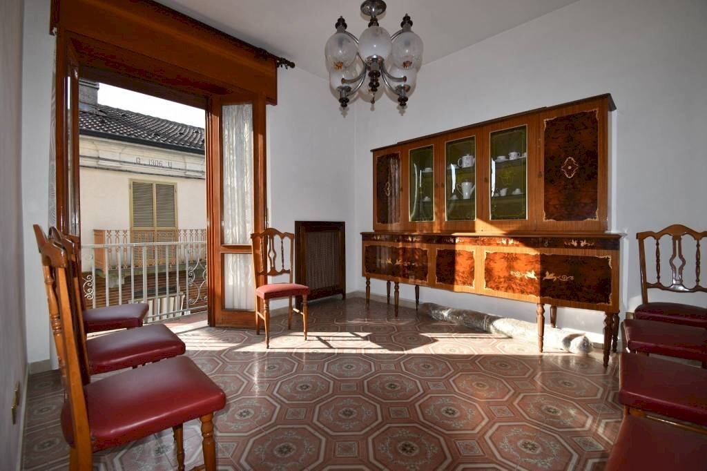 Salone - Casa indipendente via Italia, 35, Montaldo Scarampi - foto 3