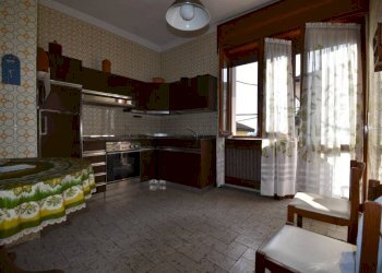Cucina - Casa indipendente via Italia, 35, Montaldo Scarampi - foto 11