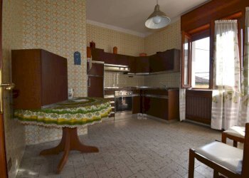 Cucina - Casa indipendente via Italia, 35, Montaldo Scarampi - foto 13