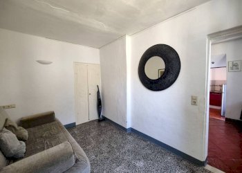 cameretta/soggiorno - Apartment via 20 Settembre, Pontedassio - photo 8