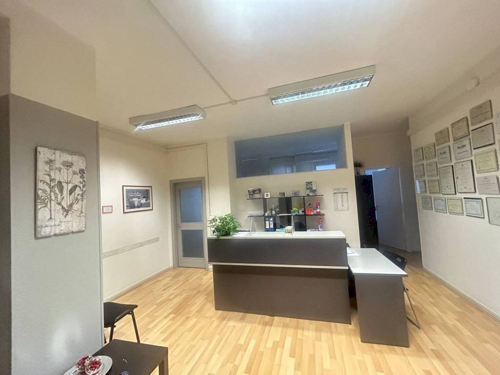 Interno non residenziale - Ufficio piazza Piccapietra, 83, Genova - foto 2