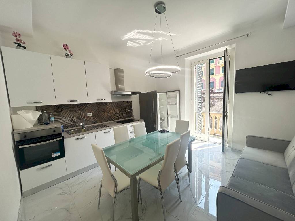 cucina - Trilocale via Gian Battista Monti, Genova (zona Sampierdarena) - foto 1