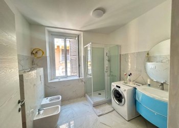 bagno - Trilocale via Gian Battista Monti, Genova (zona Sampierdarena) - foto 14