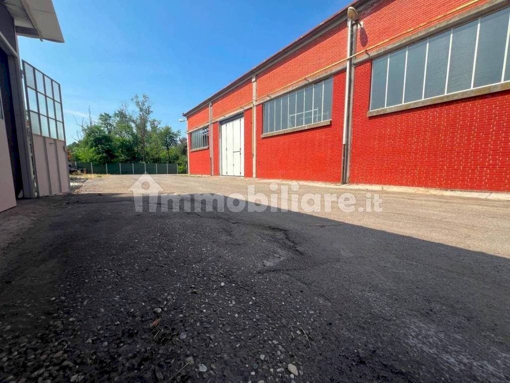 Zona - Capannone via Scarpone, Pavia - foto 2