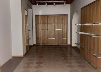 negozio - Shop via Ferrara, 17, Alessandria - photo 18