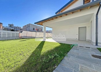 Giardino - Villa via Guglielmo Marconi, Cassano d'Adda - photo 6