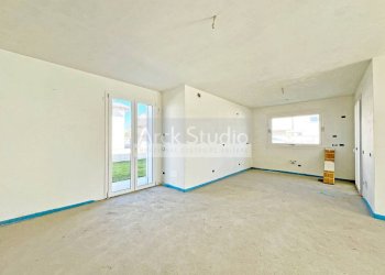 Stanza non arredata - Villa via Guglielmo Marconi, Cassano d'Adda - foto 9