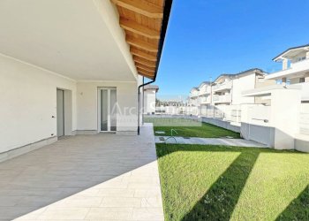 Giardino - Villa via Guglielmo Marconi, Cassano d'Adda - foto 11