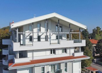 Facciata - Attico via Santa Maria Goretti, 12, Inzago - foto 10