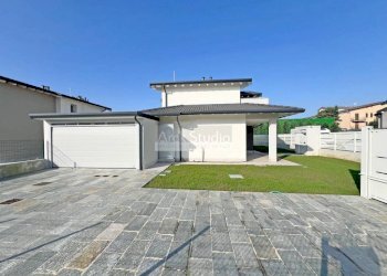 Giardino - Villa via Guglielmo Marconi, Cassano d'Adda - foto 2