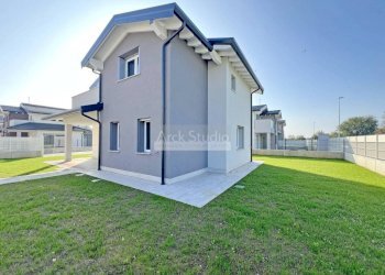 Giardino - Villa via Guglielmo Marconi, Cassano d'Adda - foto 6