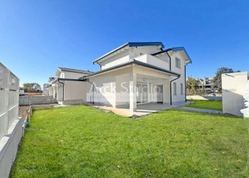 Giardino - Villa via Guglielmo Marconi, Cassano d'Adda - foto 19