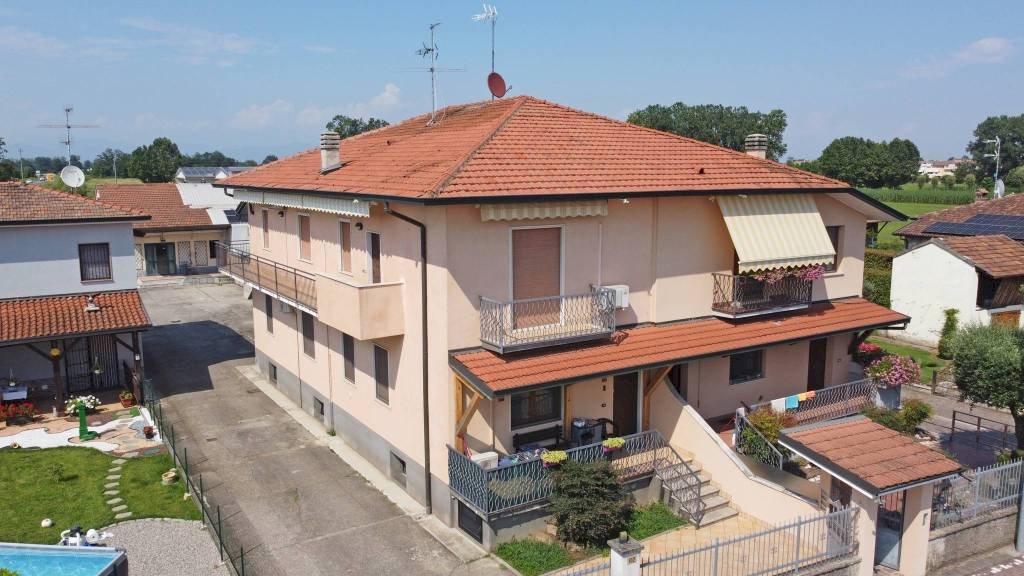 Vista - Villa via Cimbardi, 100, Cassano d'Adda - foto 1