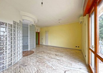 Stanza non arredata - Villa via Cimbardi, 100, Cassano d'Adda - photo 6