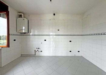 Stanza non arredata - Villa via Cimbardi, 100, Cassano d'Adda - foto 11