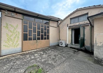 Facciata - Villa via Cimbardi, 100, Cassano d'Adda - photo 28