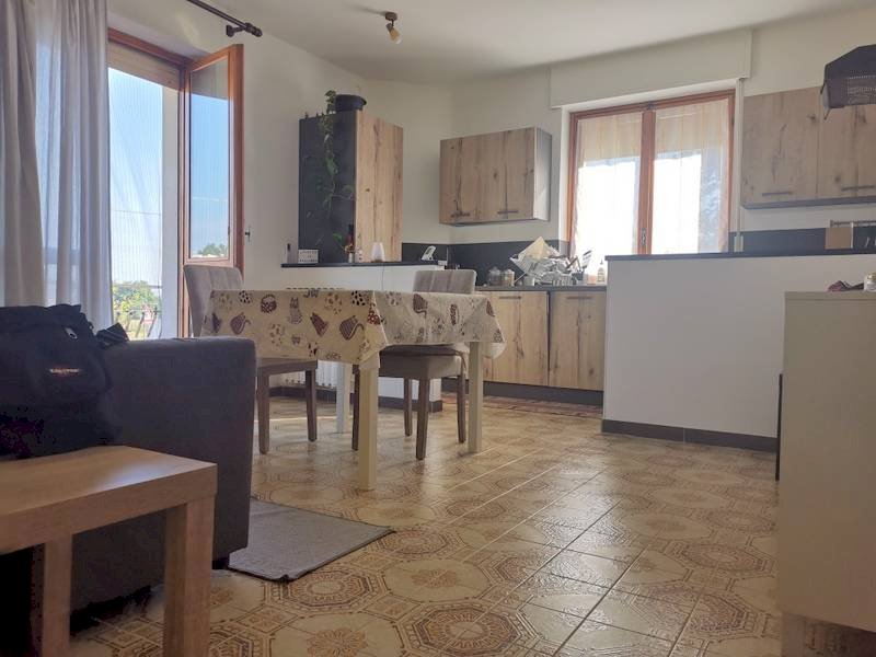 Cucina - Bilocale via Circonvallazione Vigne, 7, Chiusa di Pesio - foto 2