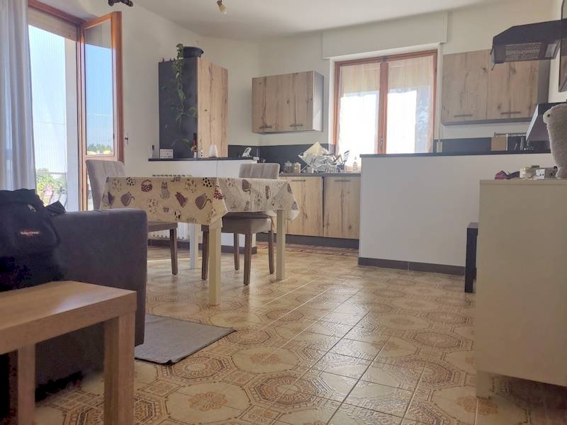 Cucina - Bilocale via Circonvallazione Vigne, 7, Chiusa di Pesio - foto 3