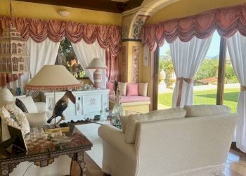 Salone - Villa via Don Luigi Sturzo, 6, Loiri Porto San Paolo - foto 7