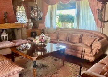 Salone - Villa via Don Luigi Sturzo, 6, Loiri Porto San Paolo - foto 18
