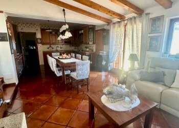 Salone - Villa via Don Luigi Sturzo, 6, Loiri Porto San Paolo - foto 37