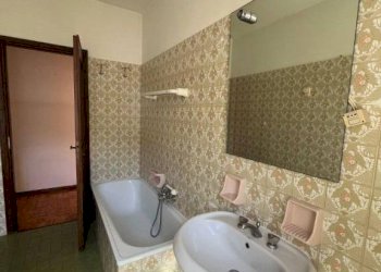 BAGNO - Bilocale corso Antonio Gramsci, 23, Torre Pellice - foto 10