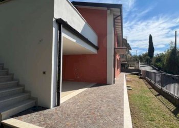 veranda 1 - Trilocale Botticino - foto 12