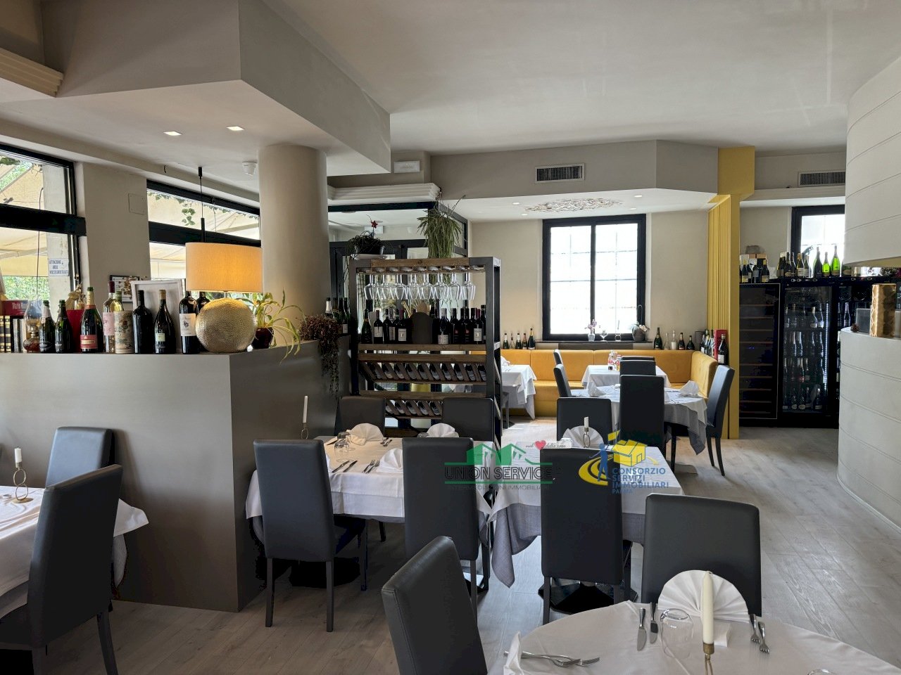 IMG_9757.JPG - Commercial Premises Via Montebello, Parma - photo 1