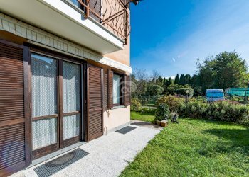 giardino - Villa a Schiera Via E. Toti 6, Laveno-Mombello - foto 6