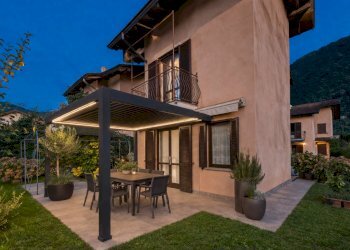 rendering pergotenda - Villa a Schiera Via E. Toti 6, Laveno-Mombello - foto 4
