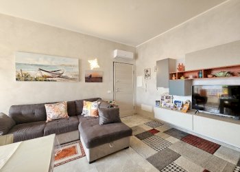 6.jpg - Appartamento Via Diano San Pietro 71, Diano Castello - foto 6