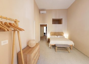 ea54cfdc-f10a-47bc-9742-7f5b5809d11f.JPG - Trilocale VIA MONTEGRAPPA, Siracusa - foto 10