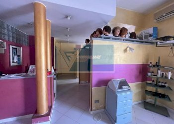 Shop Viale Tunisi, Siracusa - photo 6