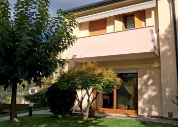 Villa a Schiera San Pietro di Feletto - foto 1