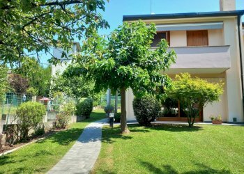 Villa a Schiera San Pietro di Feletto - foto 4