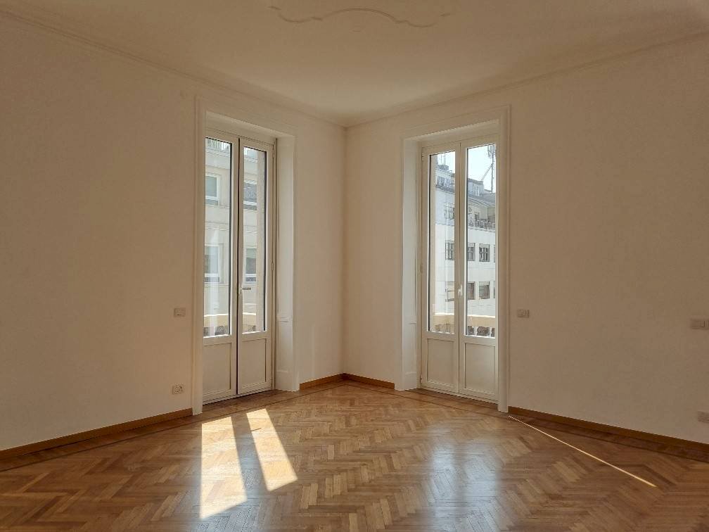 Quadrilocale piazza Santa Maria Beltrade, Milano - foto 3