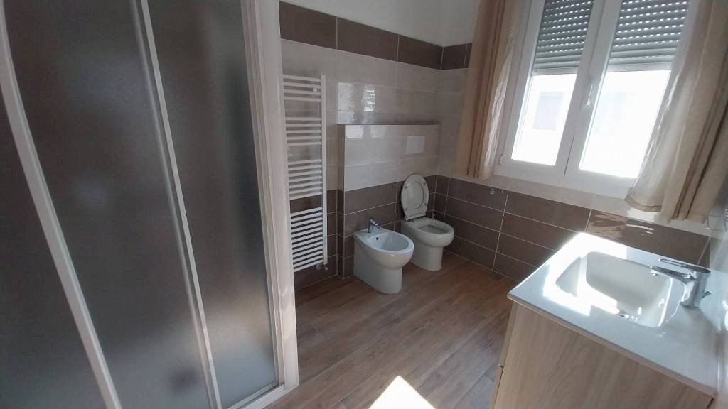 Bagno - Appartamento via 21 Aprile 1945, Sant'Agata Bolognese - foto 2