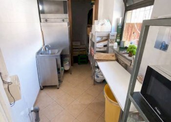 Magazzino - Cafeteria - Cold Bar largo Vittorio Veneto, 8, Carmagnola - photo 18